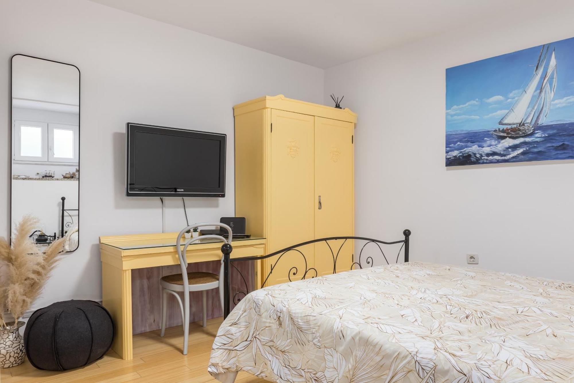 Luxury Apartment Silvana With Beautiful Garden Сплит Екстериор снимка